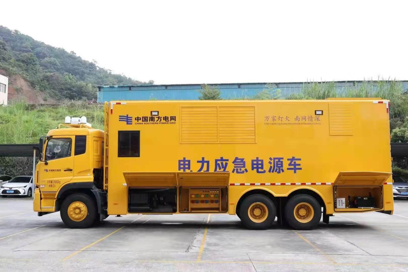 洞口安康大型柴油发电机发电车UPS电源出租租赁